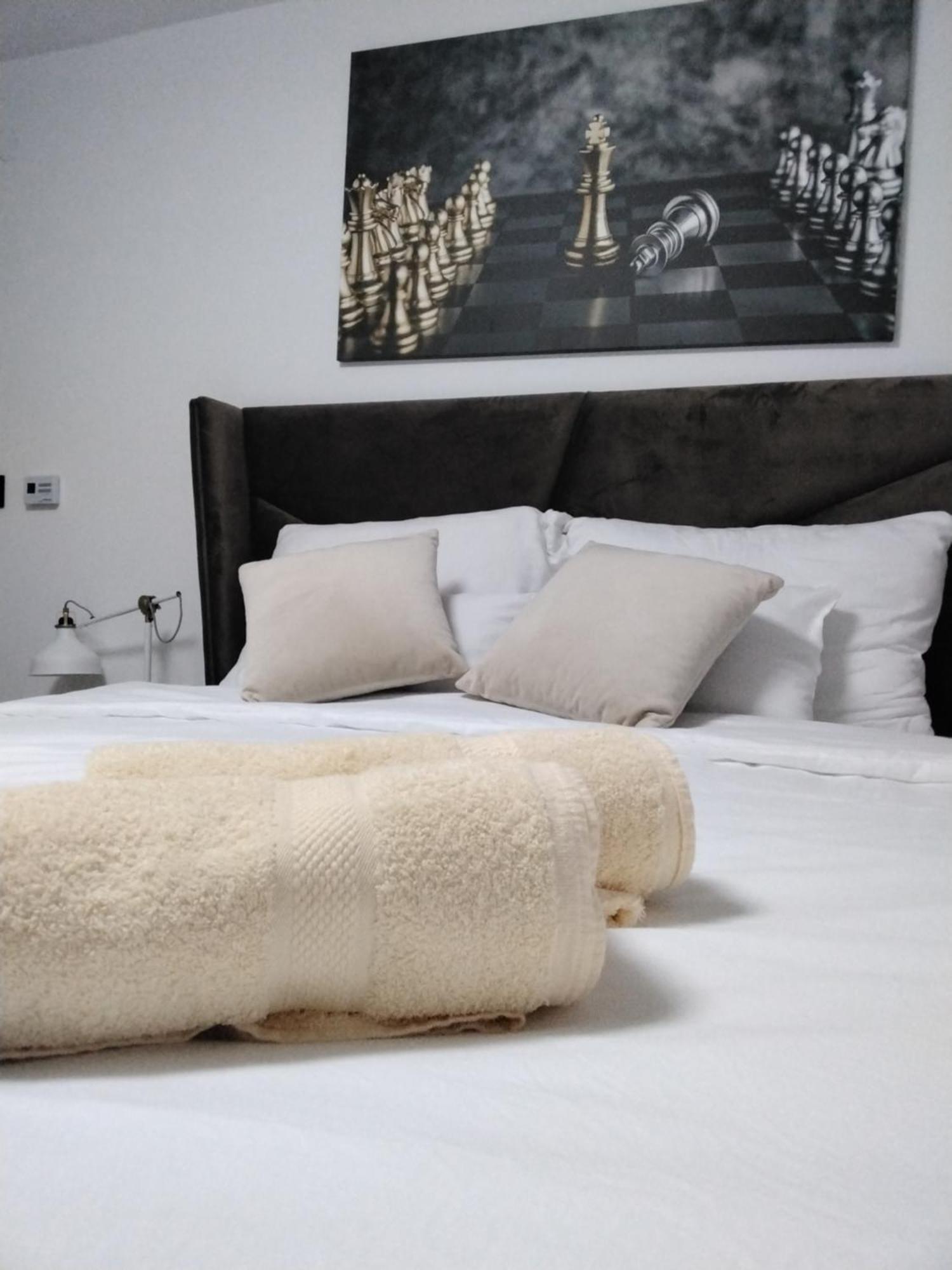 Sky Apartmani & Spa Leskovac  Habitación foto